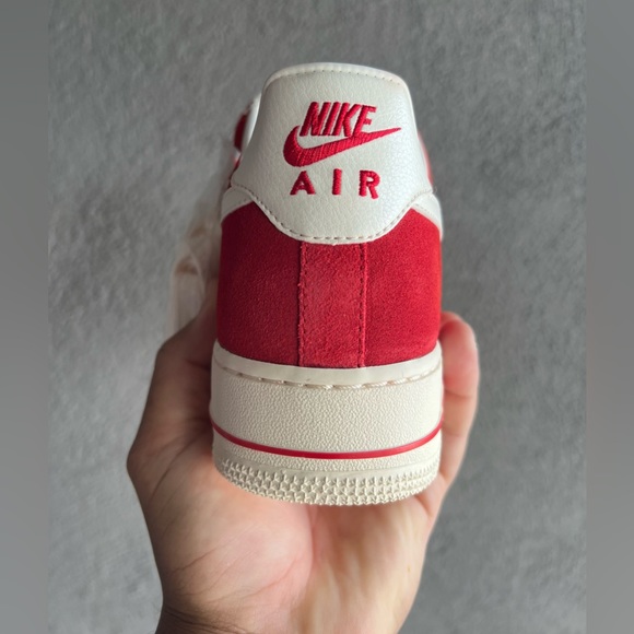 Nike Air Force One Low | University Red / Sail Rgeuni/Sail | Size 9.5 - Picture 6 of 9